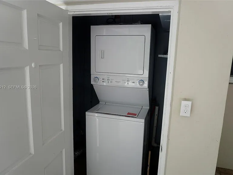 11043 SW 79th Ave #0 — Photo 19
