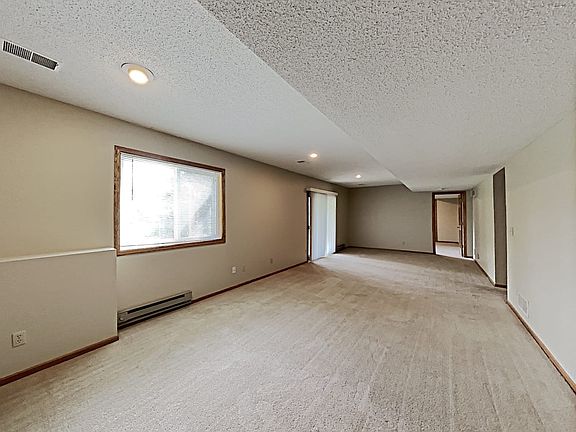 5th image of 6060 Dallas Ln N
