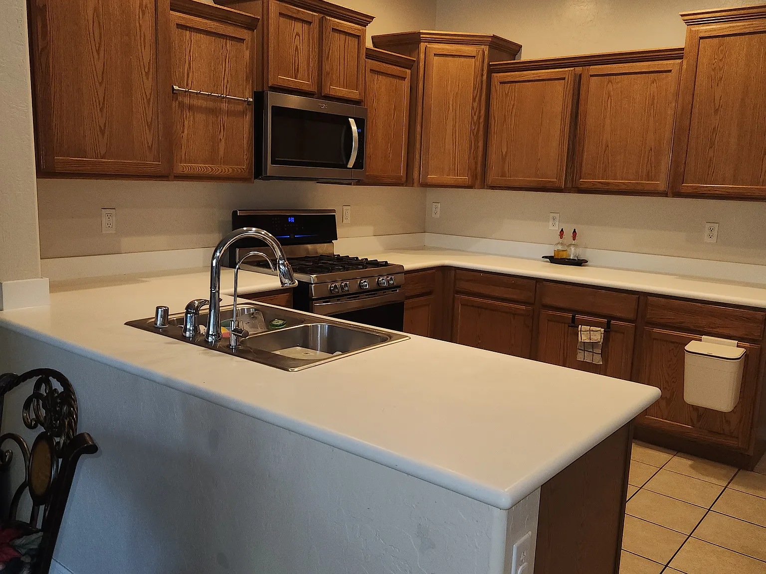 5714 Criollo Dr — Photo 2