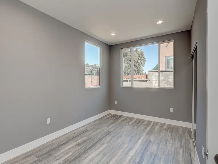 3626 S Cimarron St — Photo 22