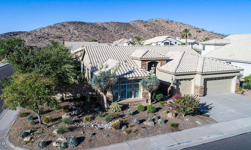 1st image of 2743 E Silverwood Dr