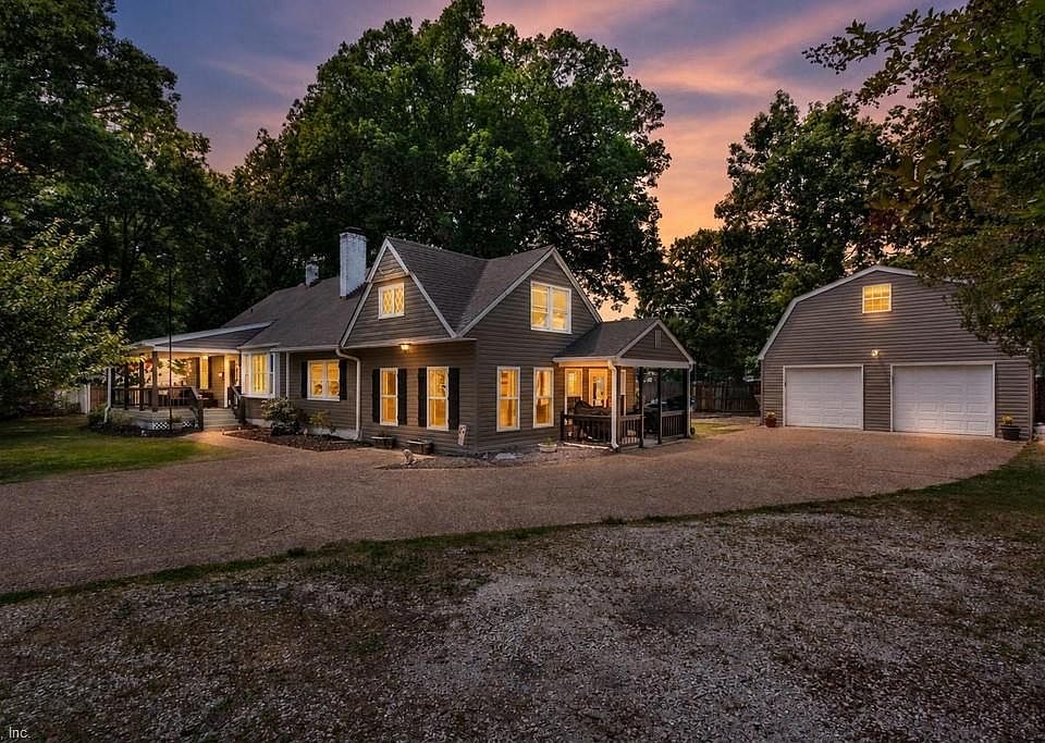 1st image of 309 Mimosa Dr