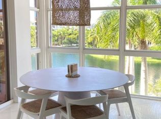 733 Crandon Blvd APT 406, Key Biscayne, FL 33149