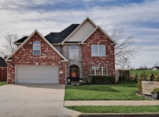 2200 S 18th Pl, Rogers, AR 72758