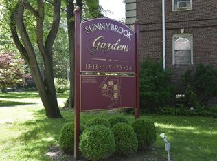 3 Sunnybrook Rd APT 3B, Bronxville, NY 10708