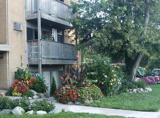 South Reo Apartments, Lansing, MI 48910