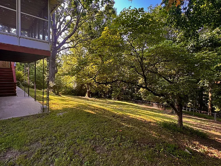 14911 Dutchmans Dr — Photo 23