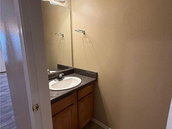5th image of 2149-2155 Skyler Dr #2151