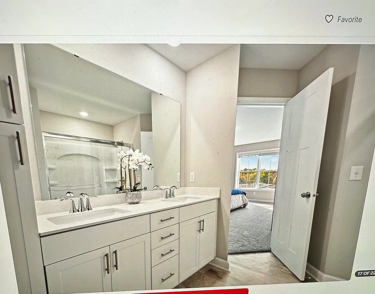 Master Bathroom - 10575 Weston Way