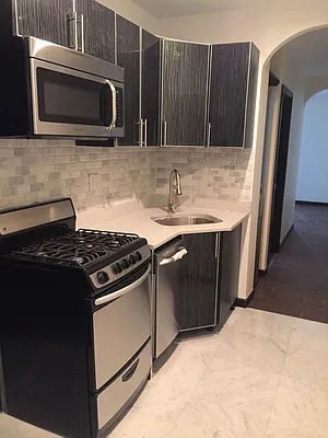 Rented by AD Real Estate Investors | media 6