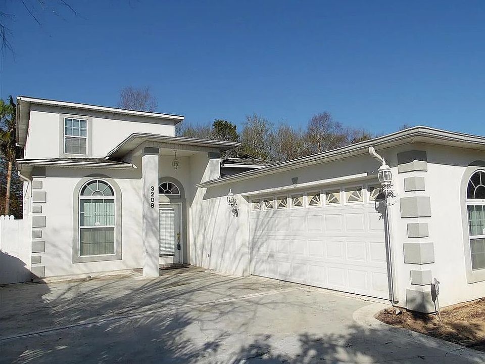 1st image of 3208 Silverleaf Dr
