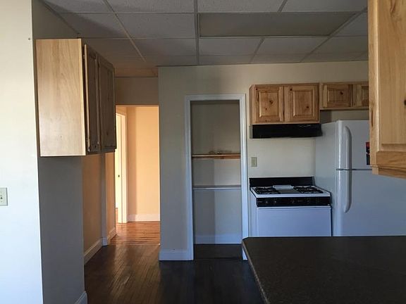 kitchen to bedroom hallway