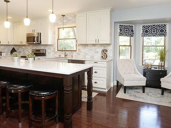 4th image of 6434 Fountains Blvd