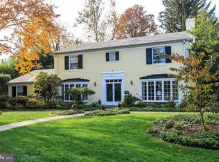 5812 Meadowood Rd, Baltimore, MD 21212