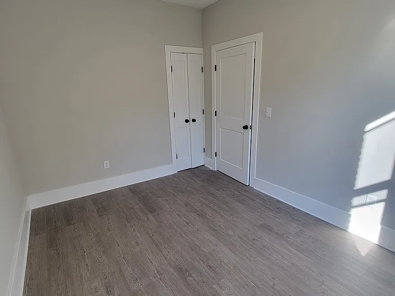 192 Kensington Ave #401 — Photo 12