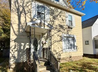 1211 Clinton Ave, Kalamazoo, MI 49001