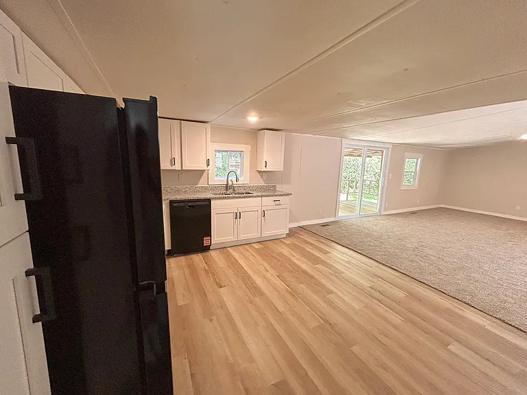 415 Old Statesville Rd — Photo 8