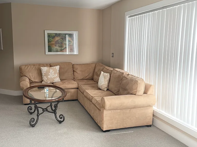 45 Romana Dr — Photo 7