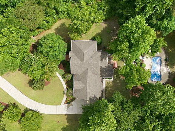3rd image of 106 Baden Lane