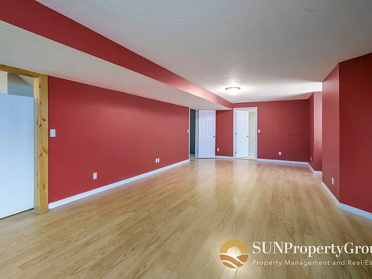 1316 W Kodiak Way — Photo 8
