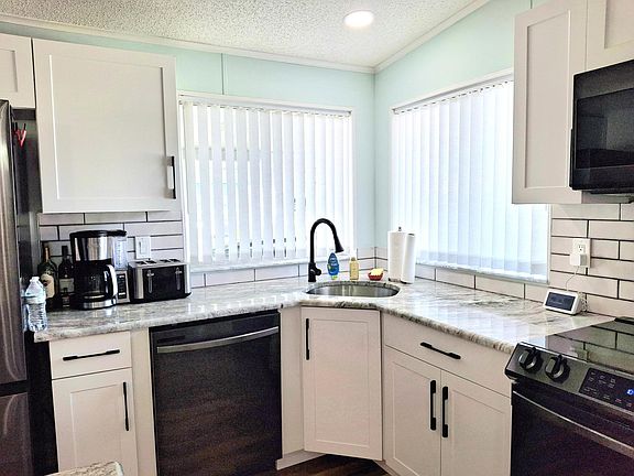 4th image of 3809 Morning Dove Court