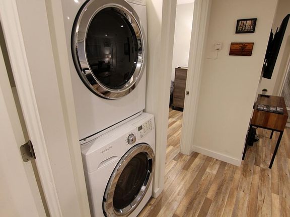 3rd image of 1845 S Longwood Ave APT 3