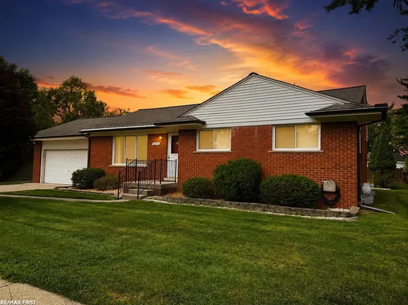 32751 Knapp Ave, Warren, MI 48093
