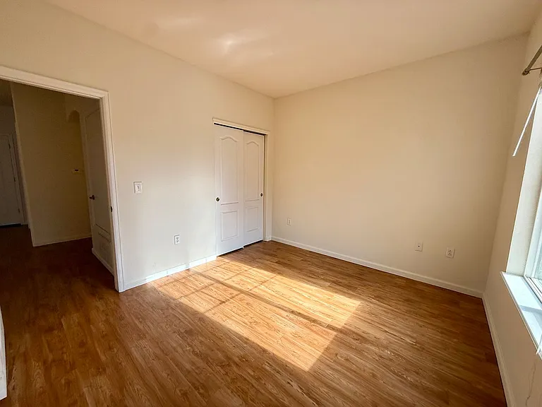 4675 Hahns Peak Dr #101 — Photo 16
