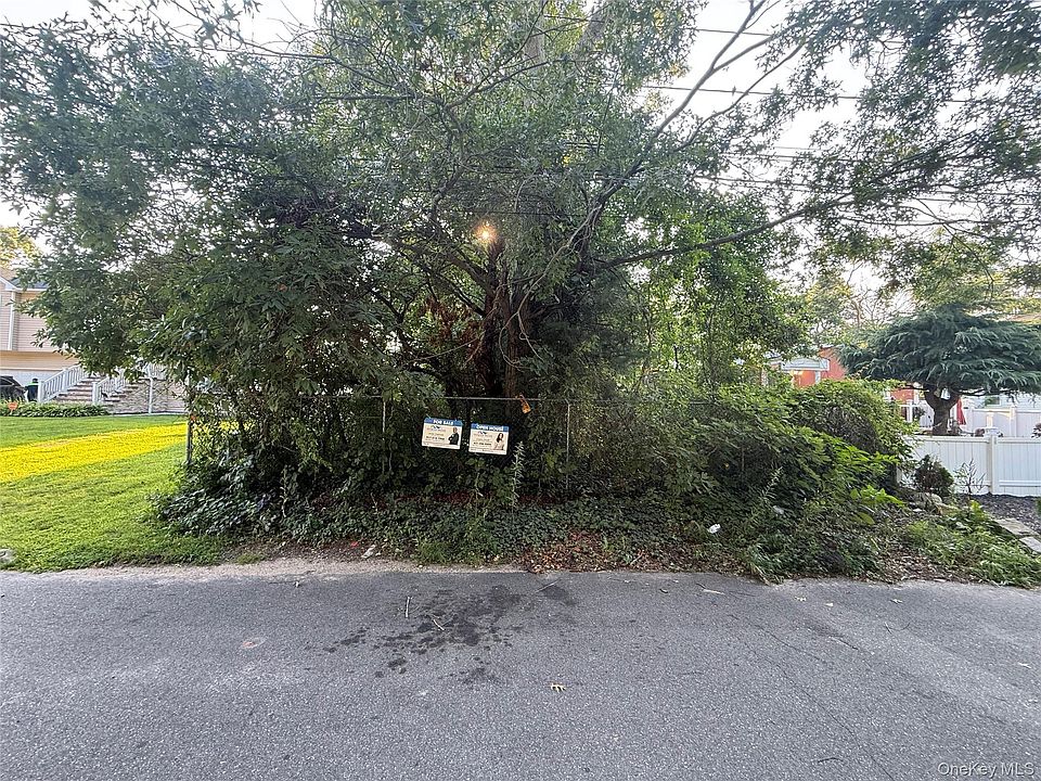 1st image of 10 maple Street