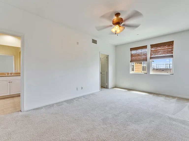 3981 E Emory Ln #7 — Photo 15