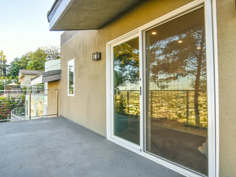649 Cross Ave — Photo 12