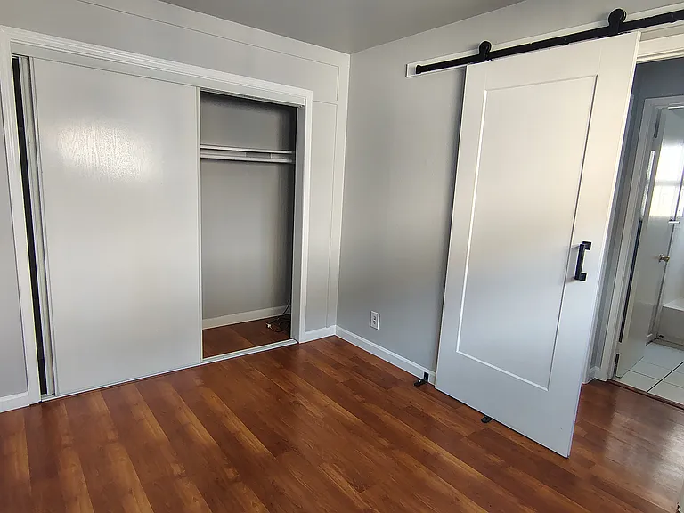1643 6th Ave #5 — Photo 11