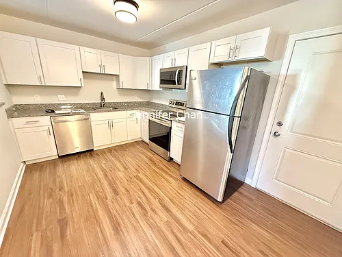 253 Hyde Park Ave Photo 1