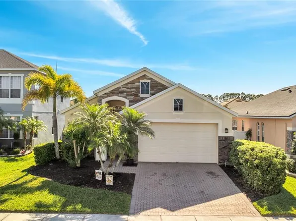 2143 Cedar Garden Dr, Orlando, FL 32824