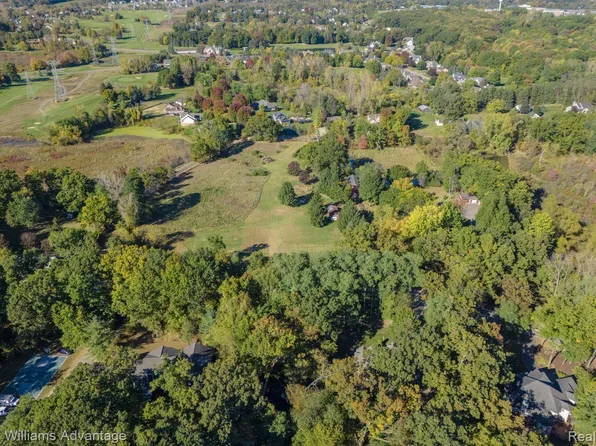 0 Carey Rd, Commerce Township, MI 48382