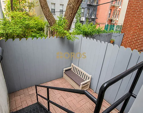 533 E 5th St #1RW Photo 1 533 E 5th St #1RW Photo 1