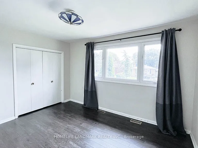 16 Lochinvar Cres #MAIN — Photo 26