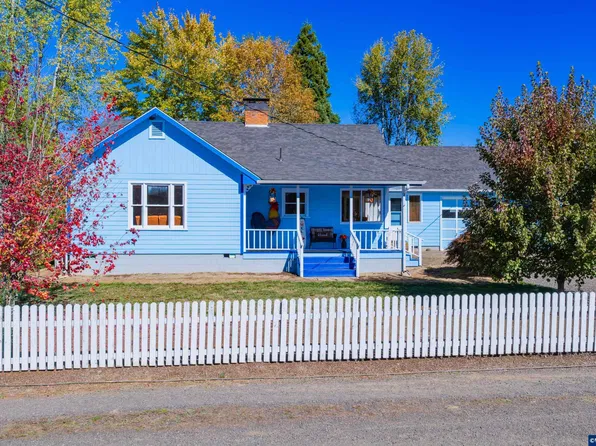45979 Whiskey Butte Dr, Sweet Home, OR 97386