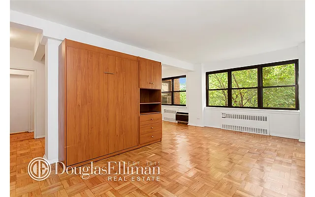 Sold by Douglas Elliman | media 7