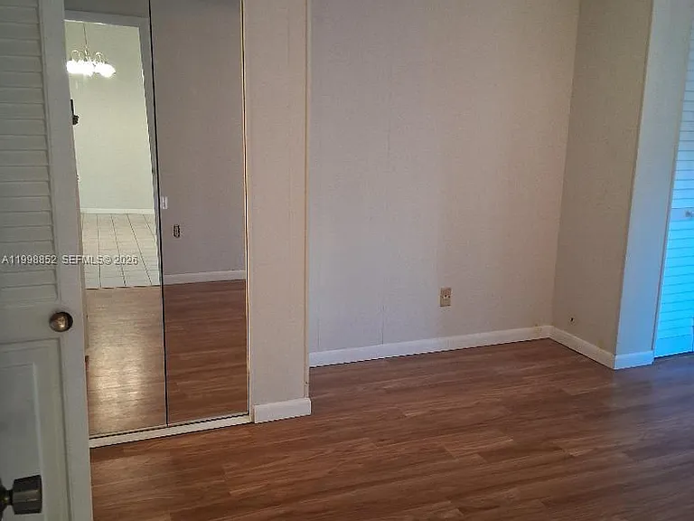 1100 Saint Charles Pl #213 — Photo 15