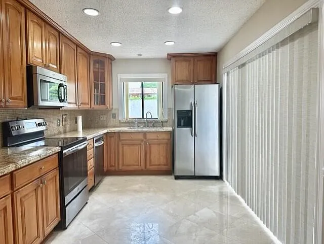 3021 Florida Blvd — Photo 18