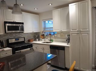 1166 Adee Ave, Bronx, NY 10469