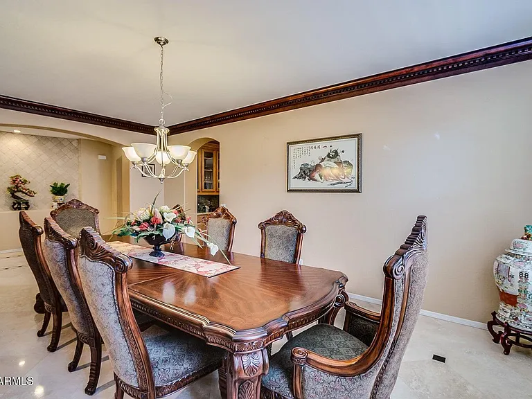 2892 E Beechnut Pl — Photo 8