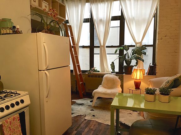 5th image of 57 Thames St APT 3S