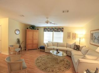 625 Papaya Cir, Barefoot Bay, FL 32976