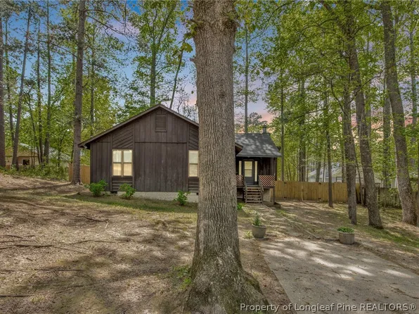 5939 Waters Edge Dr, Fayetteville, NC 28314