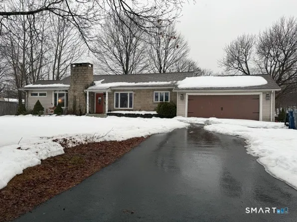 12 Rockwell Avenue, Plainville, CT 06062