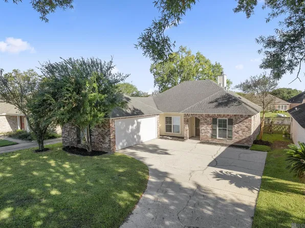 17423 Lake Iris Ave, Baton Rouge, LA 70817