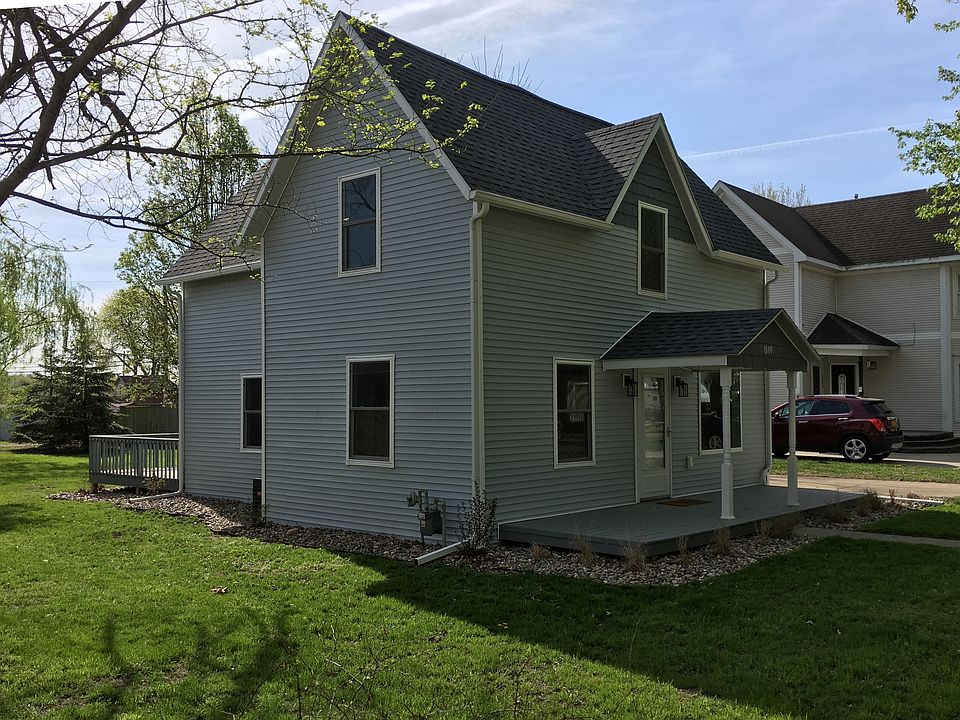 1809 Walnut Granger IA