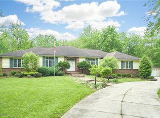 2864 Sourek Rd, Akron, OH 44333